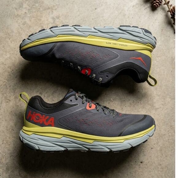 Hoka One One Challenger ATR 3 WIDE 2E Trail Running Shoes Mens 10.5 Gray Yellow